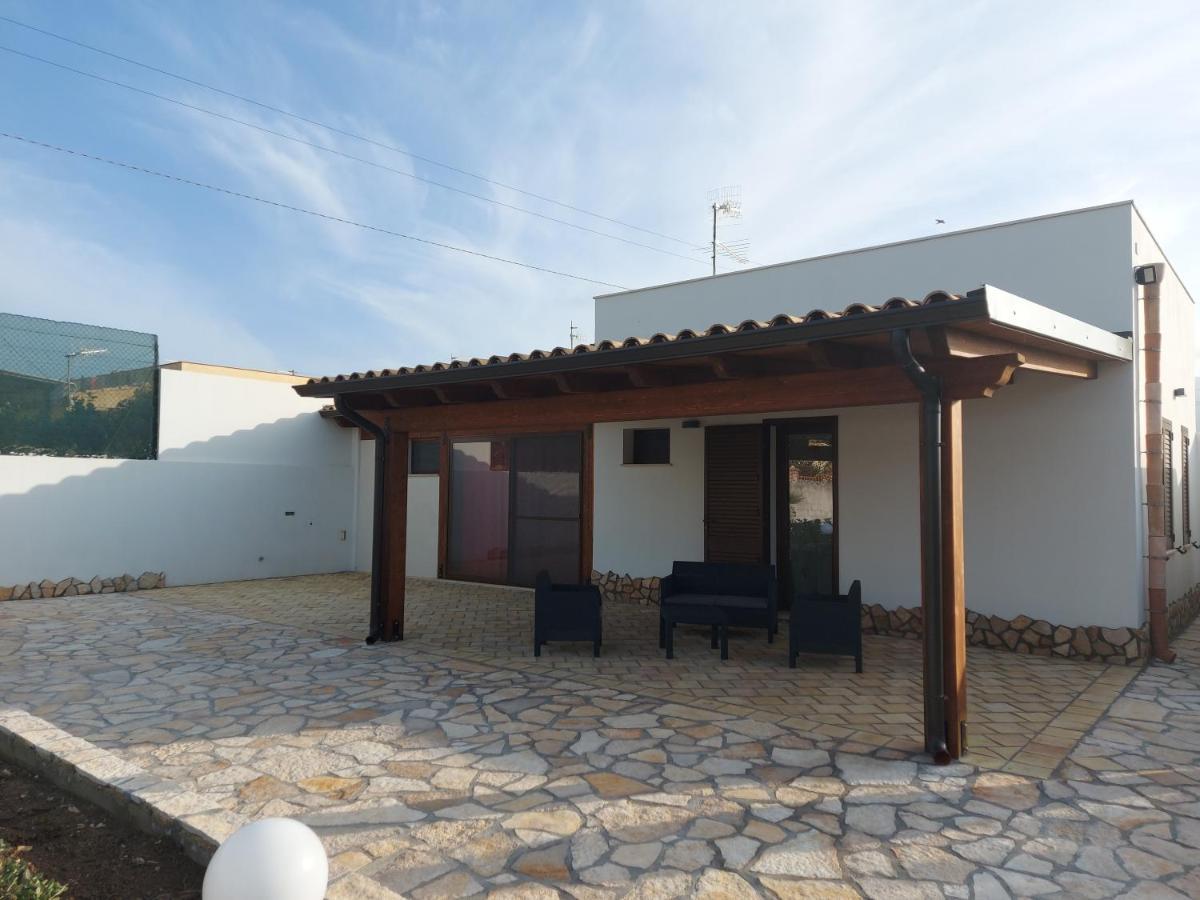 Casa Vacanze Dorotea Villa Valderice Exterior photo